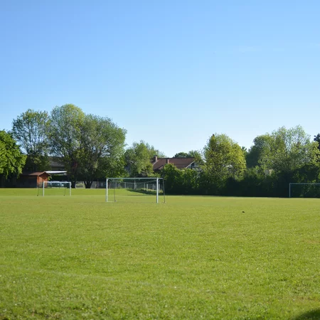 Schule, Sportplatz
